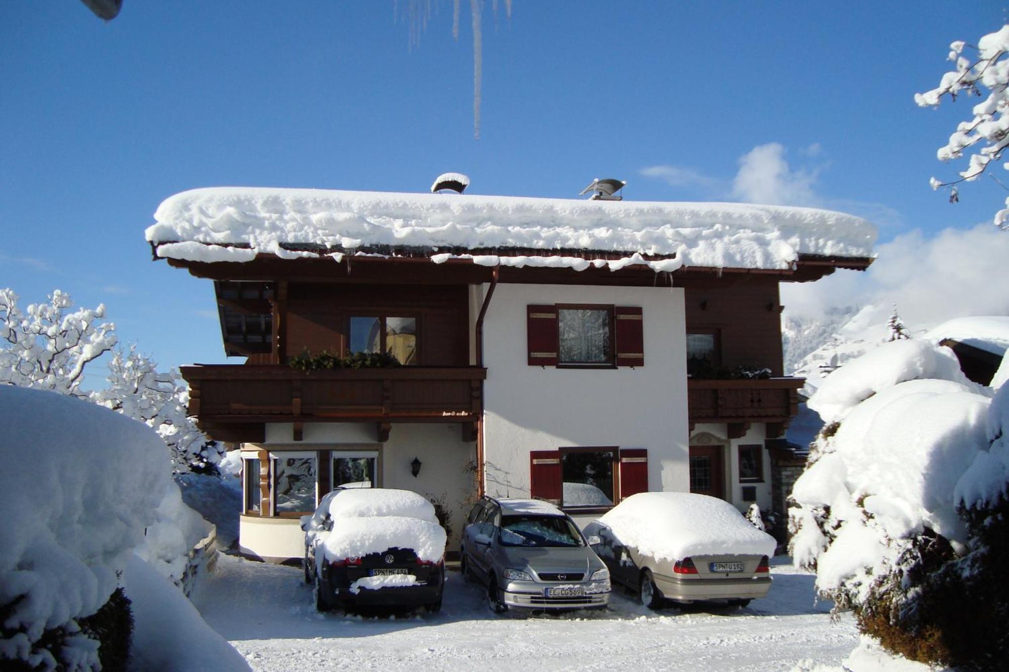 Landhaus Bachler Brixen im Thale Buitenkant foto