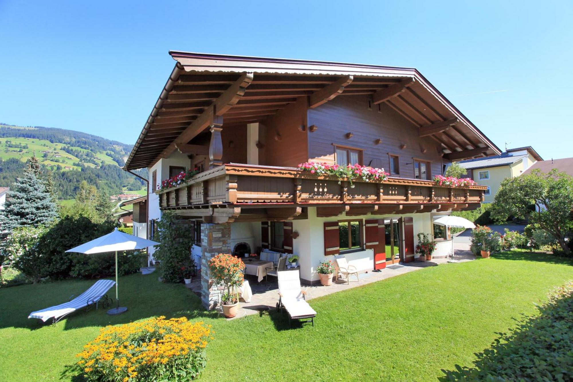 Landhaus Bachler Brixen im Thale Buitenkant foto