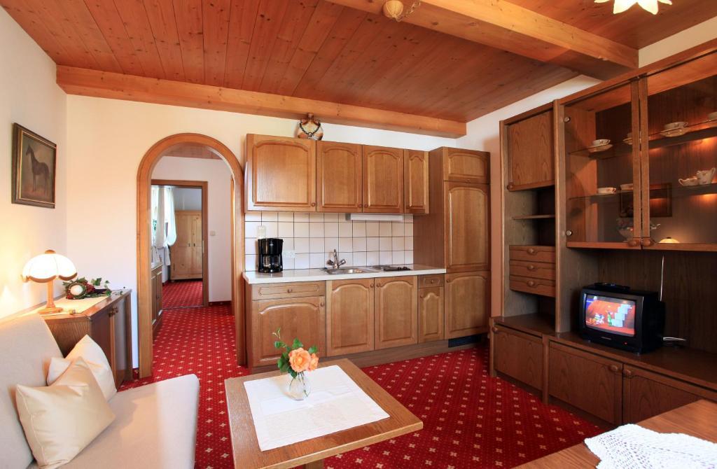 Landhaus Bachler Brixen im Thale Kamer foto